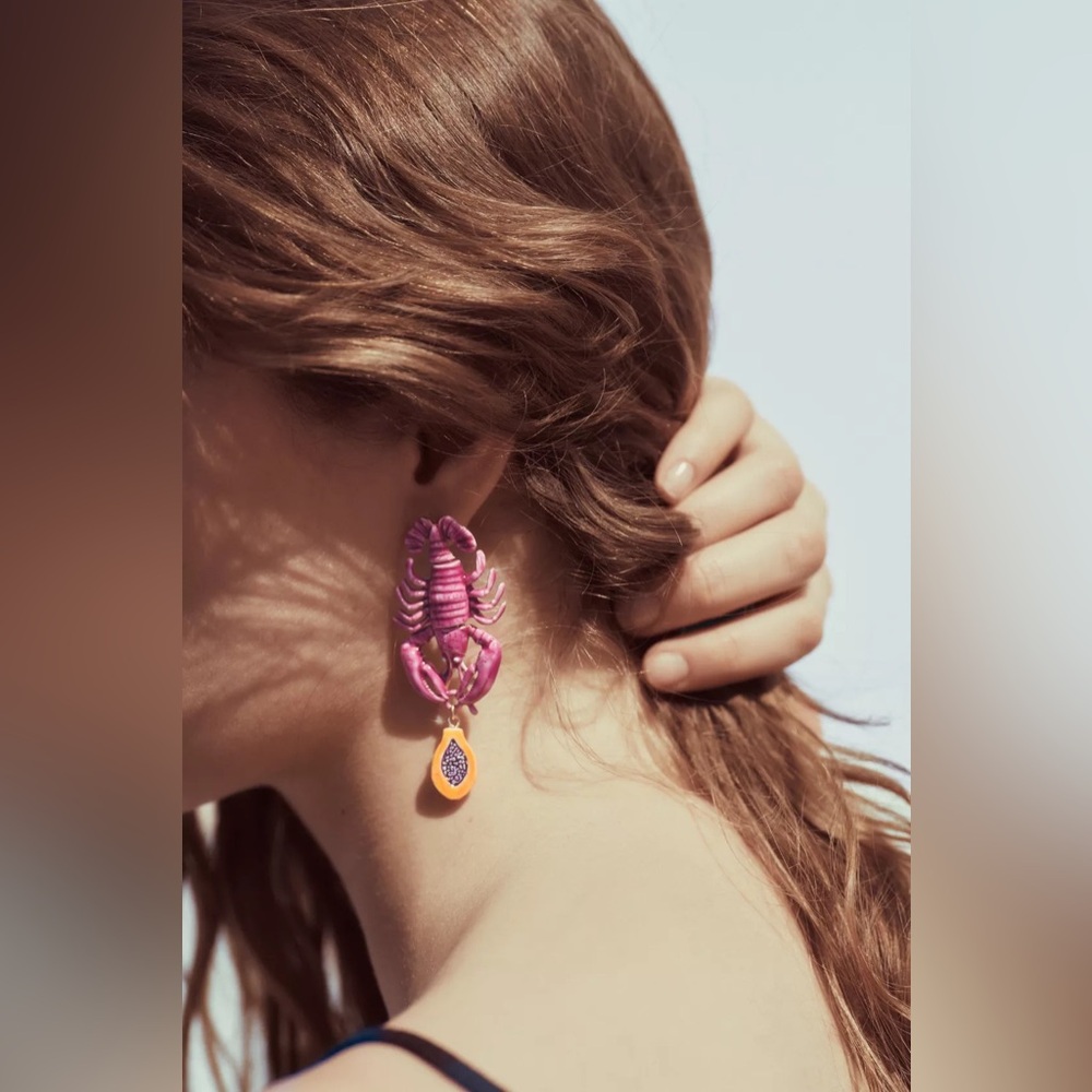 ZARA LOBSTER EARRINGS